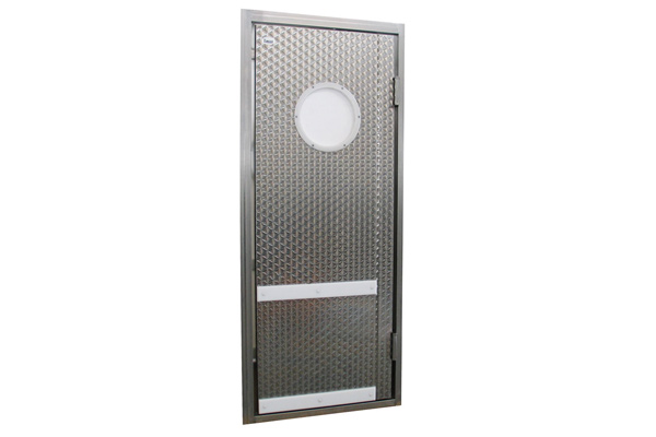 SWING DOOR